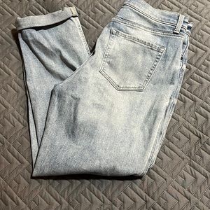Eunina Distressed Boyfriend Jeans